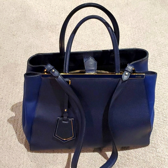 FENDI 2jours MD Vitello Blue 💙💙 - Picture 2 of 16